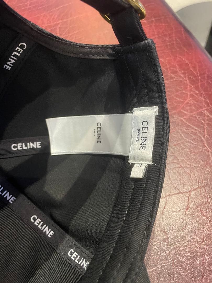 r*7様 CELINE ブラック ベースボールキャップ