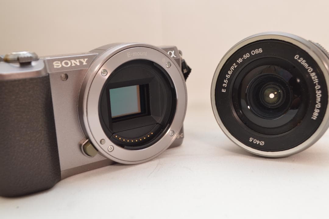 ✨美品✨ SONY α5100 ILCE-5100 SELP1650 レンズ
