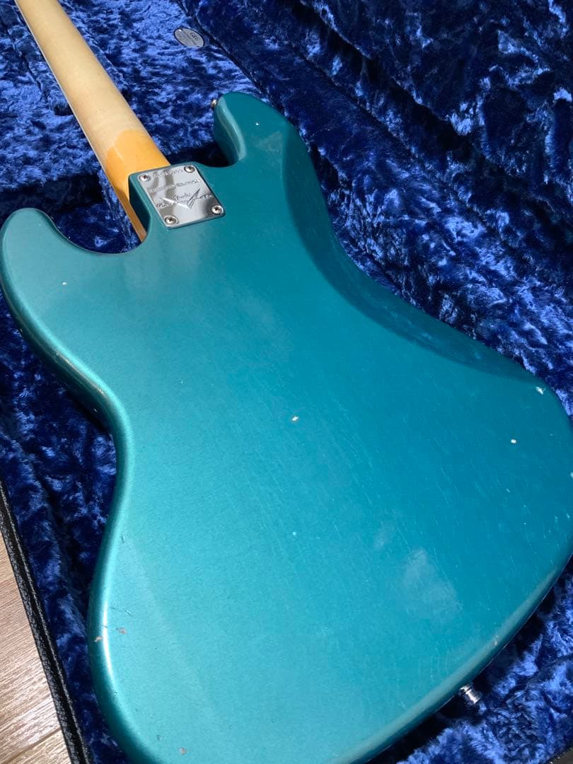 ベース Fender Custom Shop 1966 Jazz Bass