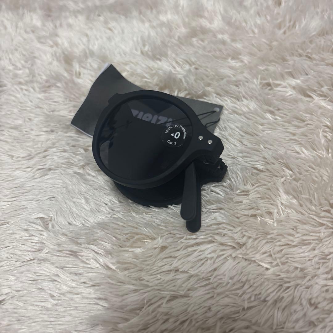 【新品】IZIPIZI 折りたたみサングラス