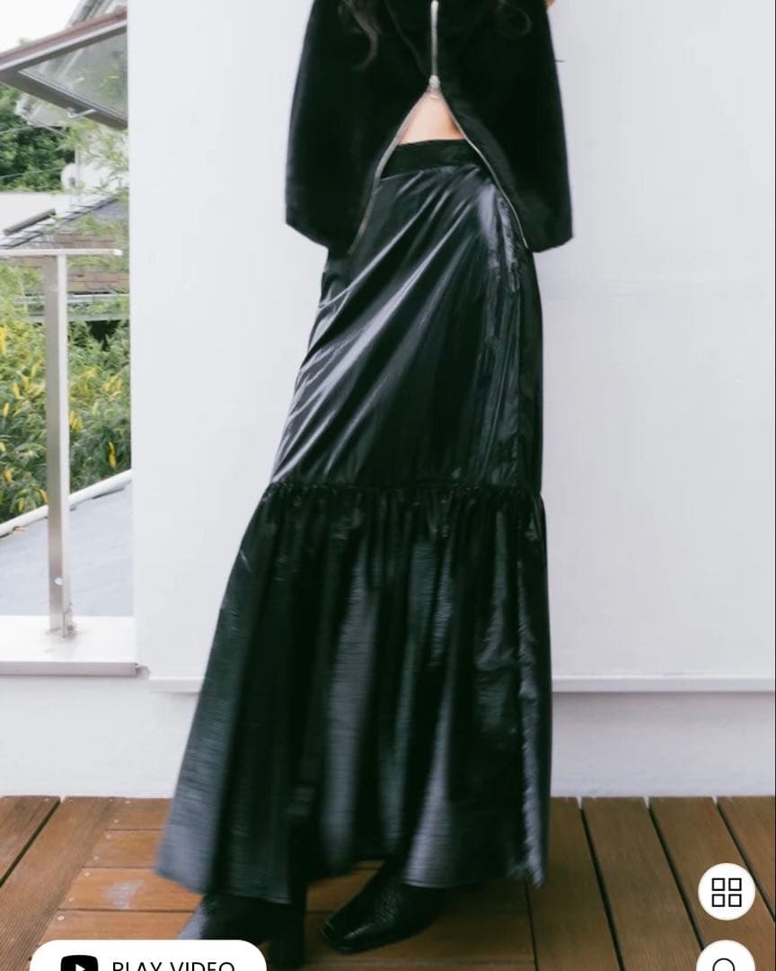定価16500円！MARTEで購入　saharaメタリックスカート