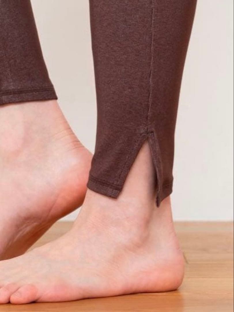 新品未使用 SUKALA ブラウン ハイウエスト ヨガパンツ　サイズL