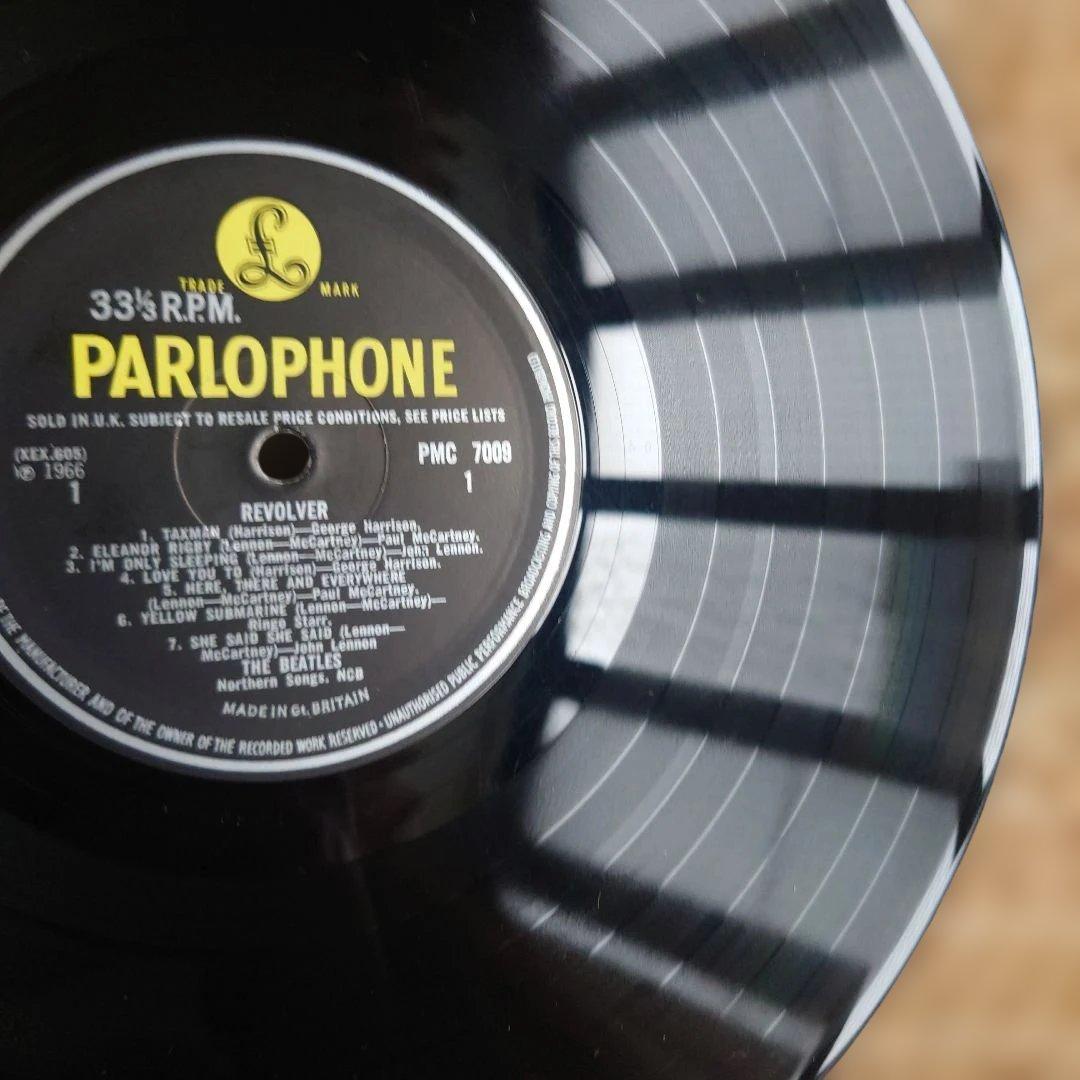 ウルトラレア英国THE BEATLES REVOLVER