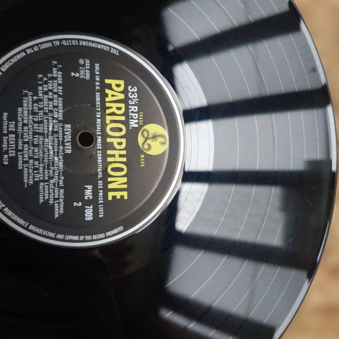 ウルトラレア英国THE BEATLES REVOLVER