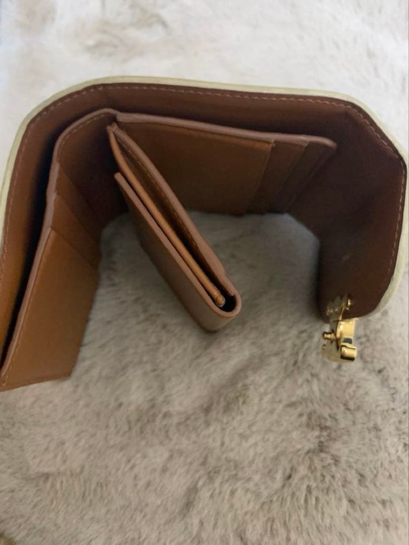 【美品】CELINE セリーヌ レザー トリオンフ 三つ折り財布
