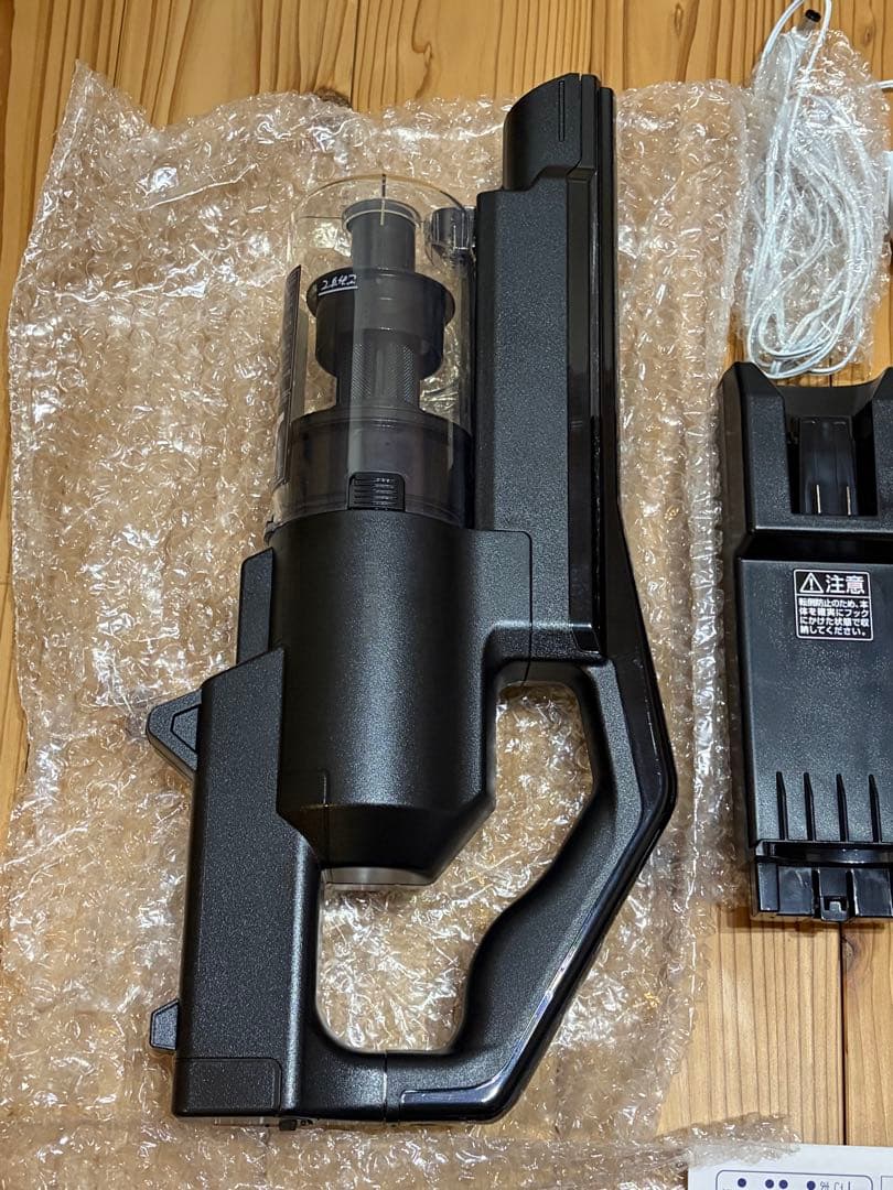 【未使用】充電式サイクロンスティッククリーナー SCD-R1P-B