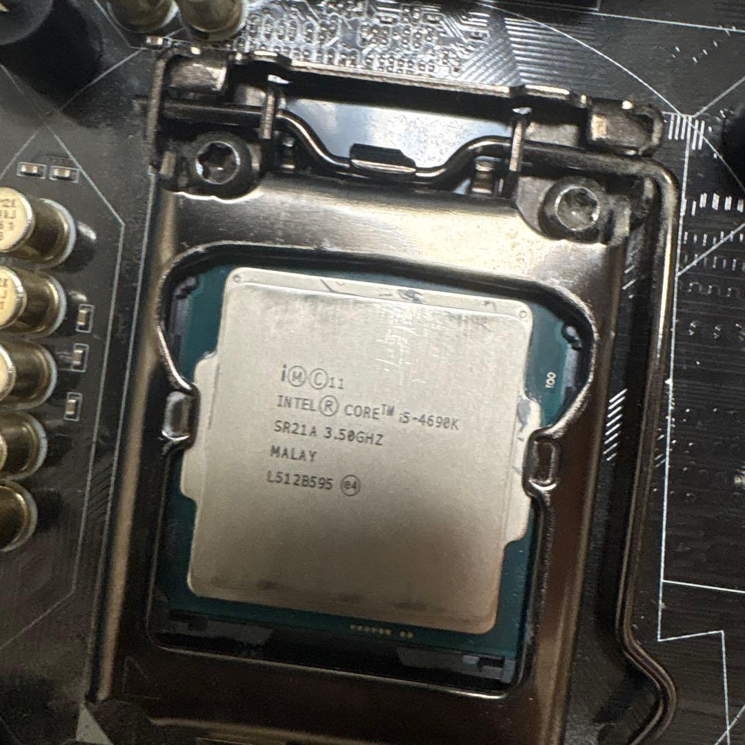 マザーボード ASRock Z97Extreme6 Memory8GBx3 i5 4690k