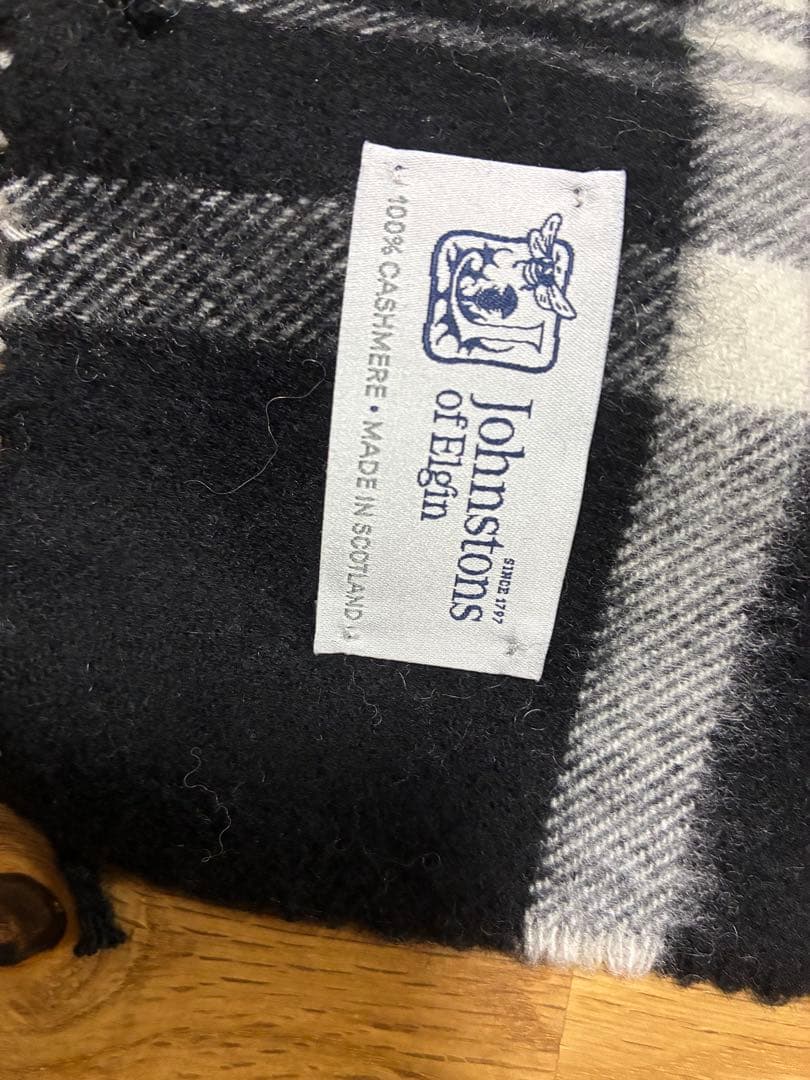 美品 ジョンストンズ カシミヤ100％ 中判ストール