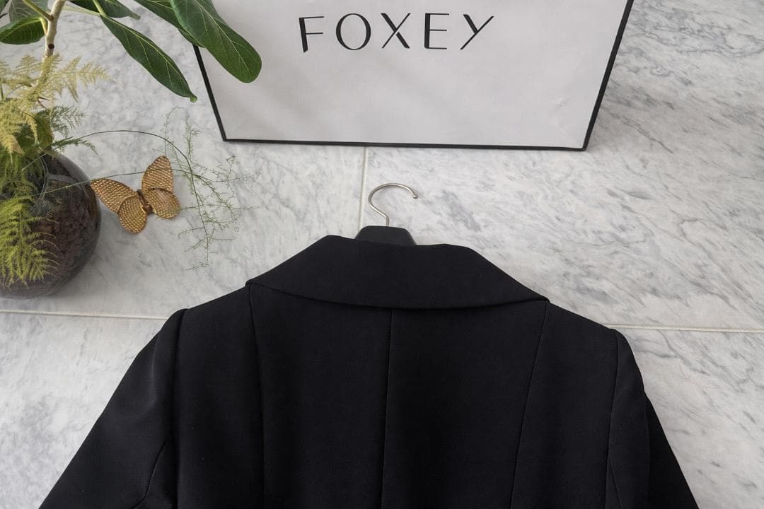 未使用★大人気★FOXEY/フォクシーCOLLECTIONコート マリン希少42