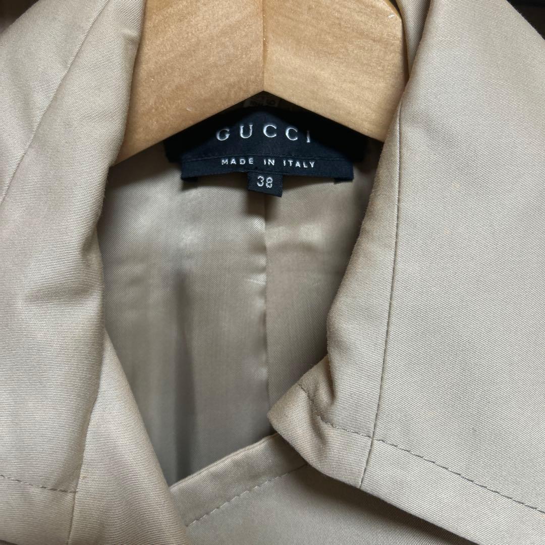 グッチGUCCI トレンチコート　全体的に黄ばみあり