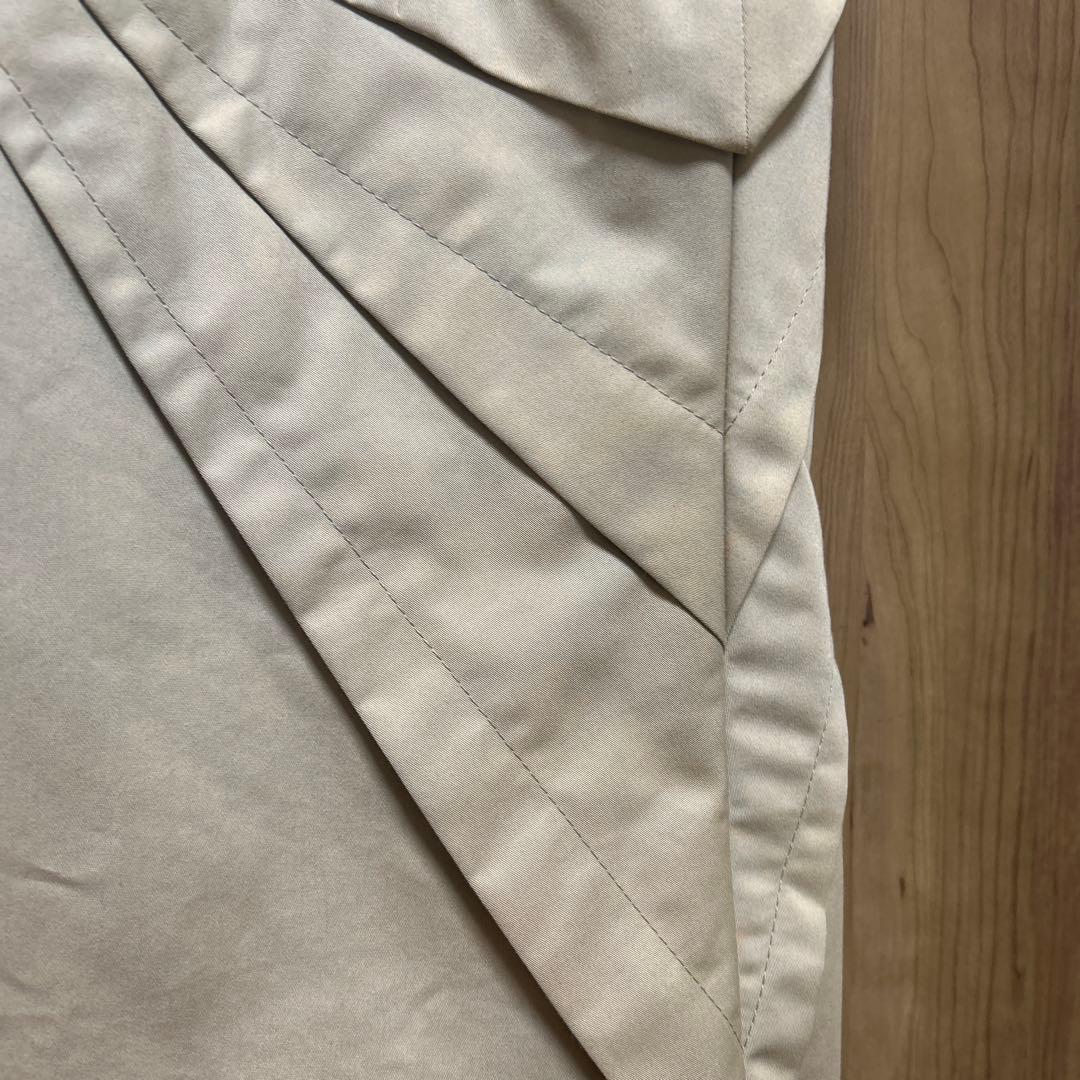 グッチGUCCI トレンチコート　全体的に黄ばみあり