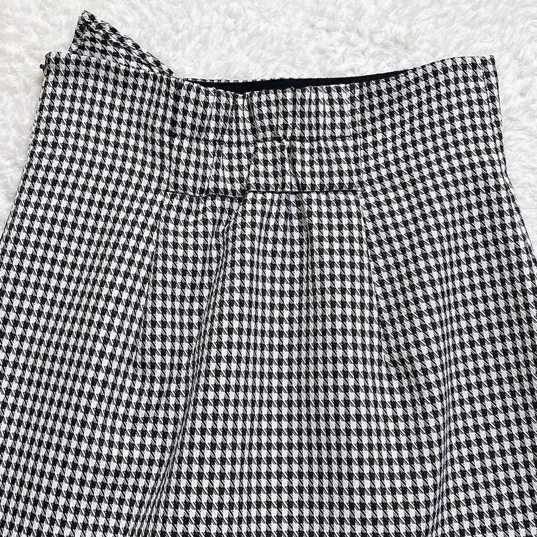 ［超美品］rienda リエンダ　千鳥フリルスリットスコートショートパンツ