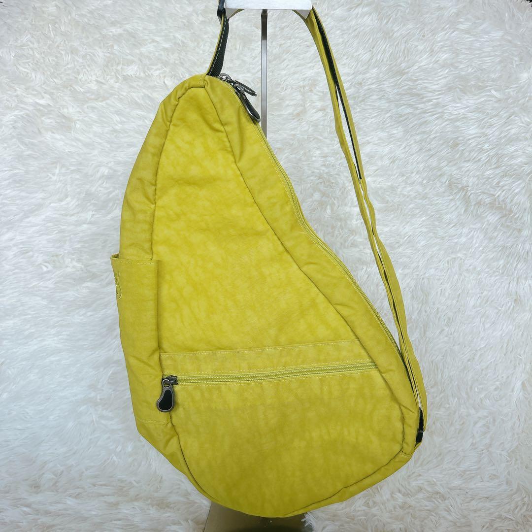 ☆美品☆【ヘルシーバックバッグ】　ボディバック　軽量