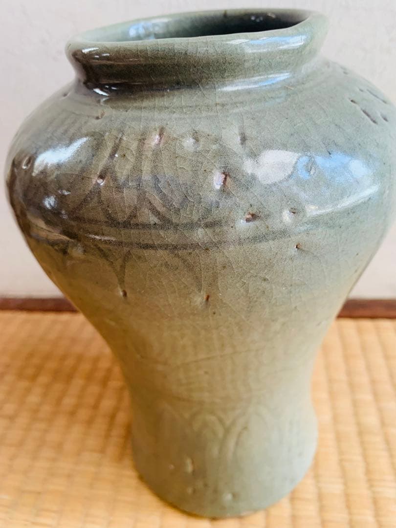中国明時代竜泉窯壺