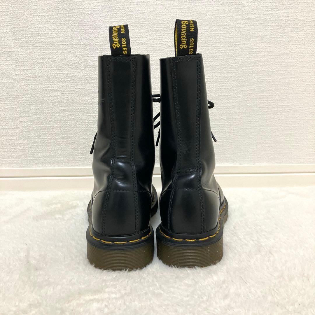 【ちーこ】　Dr. Martens ブラックブーツ 10ホール UK5