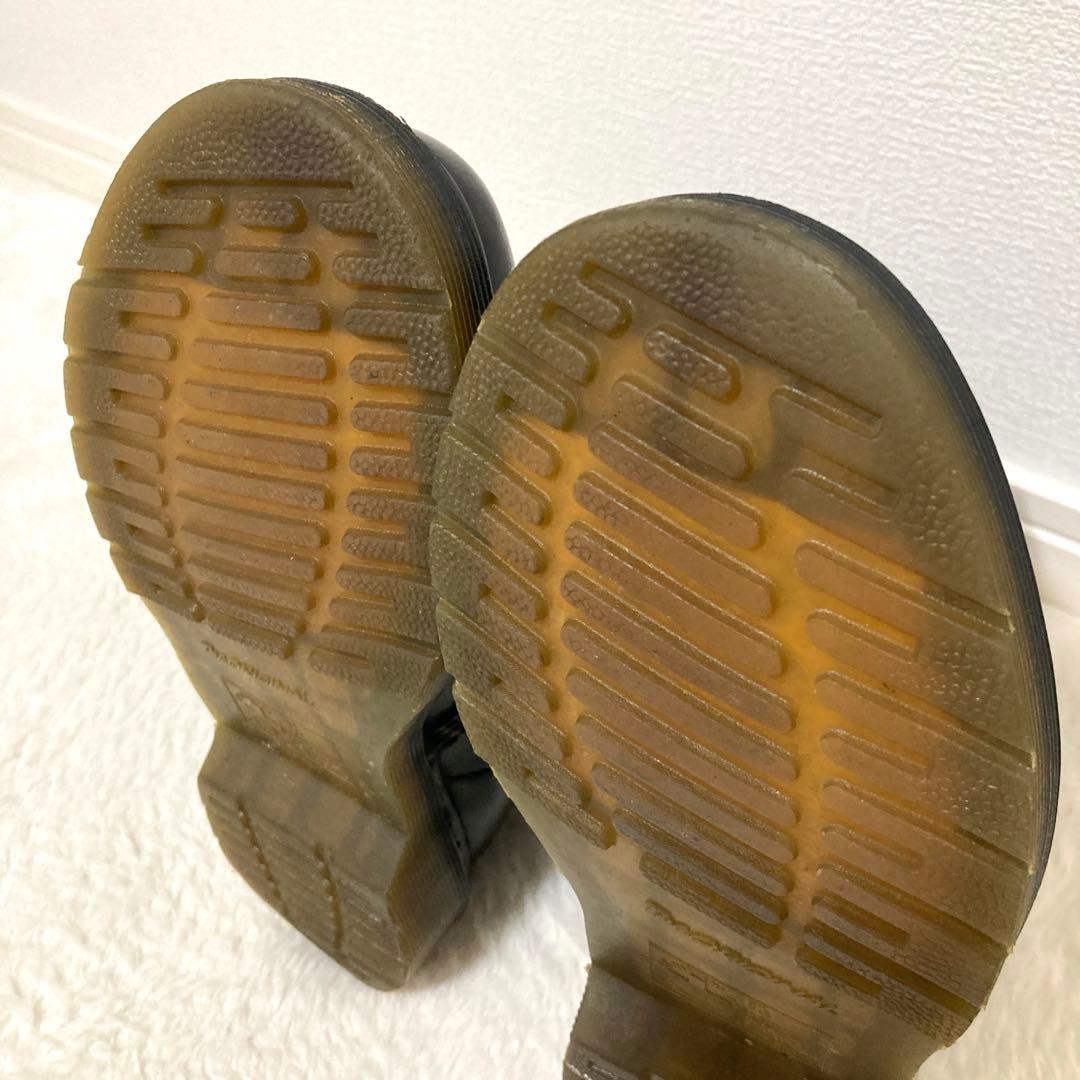 【ちーこ】　Dr. Martens ブラックブーツ 10ホール UK5
