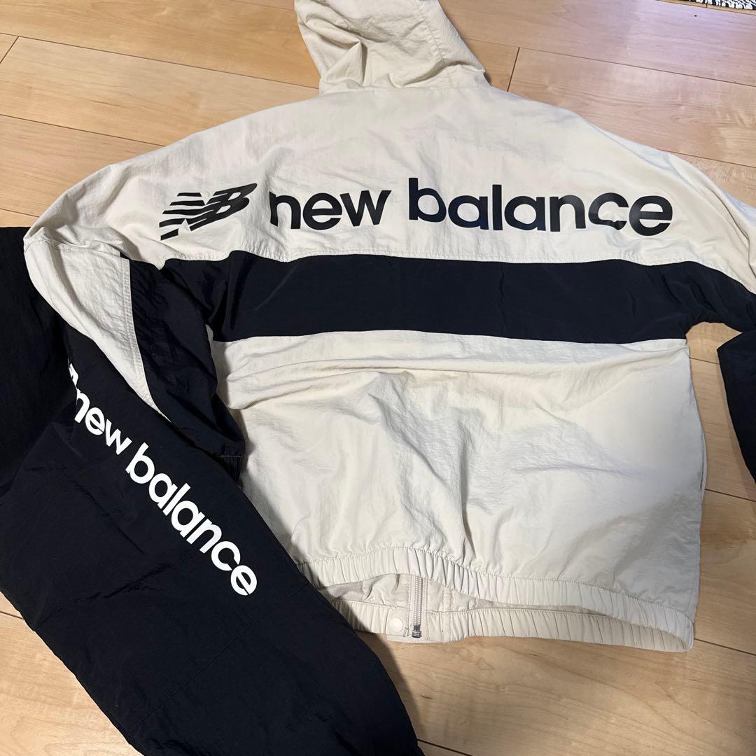 New Balance★モノトーン柄　シャカシャカ上下レディースセットアップ