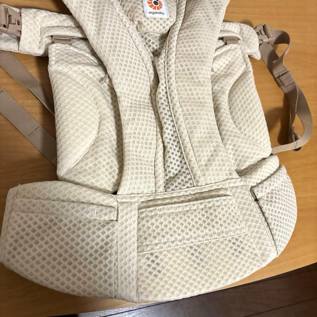 【極美品】エルゴベビー オムニ デラックス ナチュラルベージュ