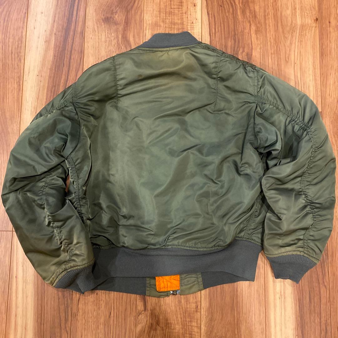 す*い様 ALPHA INDUSTRIES 旧ロゴUSA製　MA-1 small