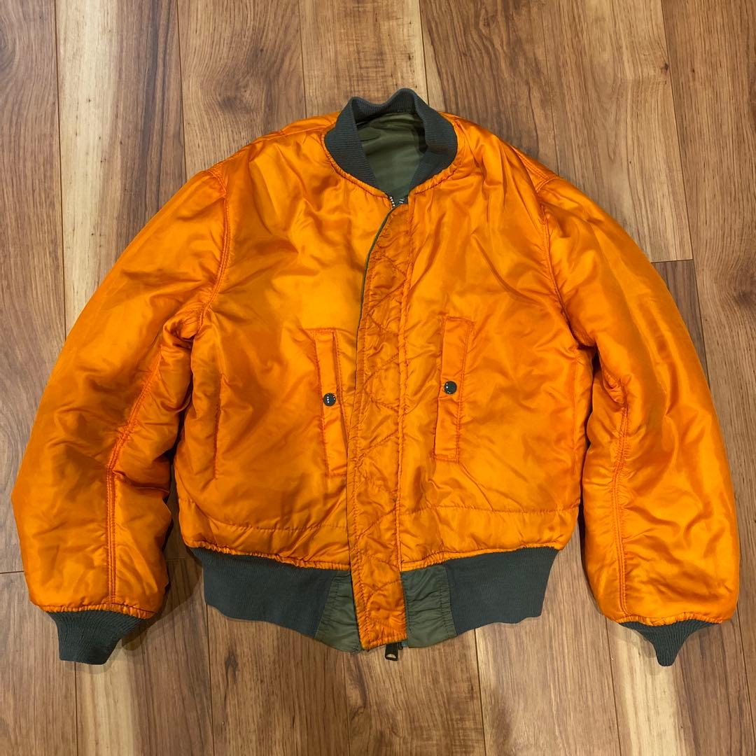 す*い様 ALPHA INDUSTRIES 旧ロゴUSA製　MA-1 small