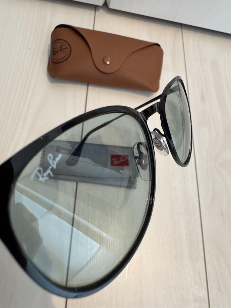 Ray-ban レイバン RB3539 ERIKA L 調光 レンズ