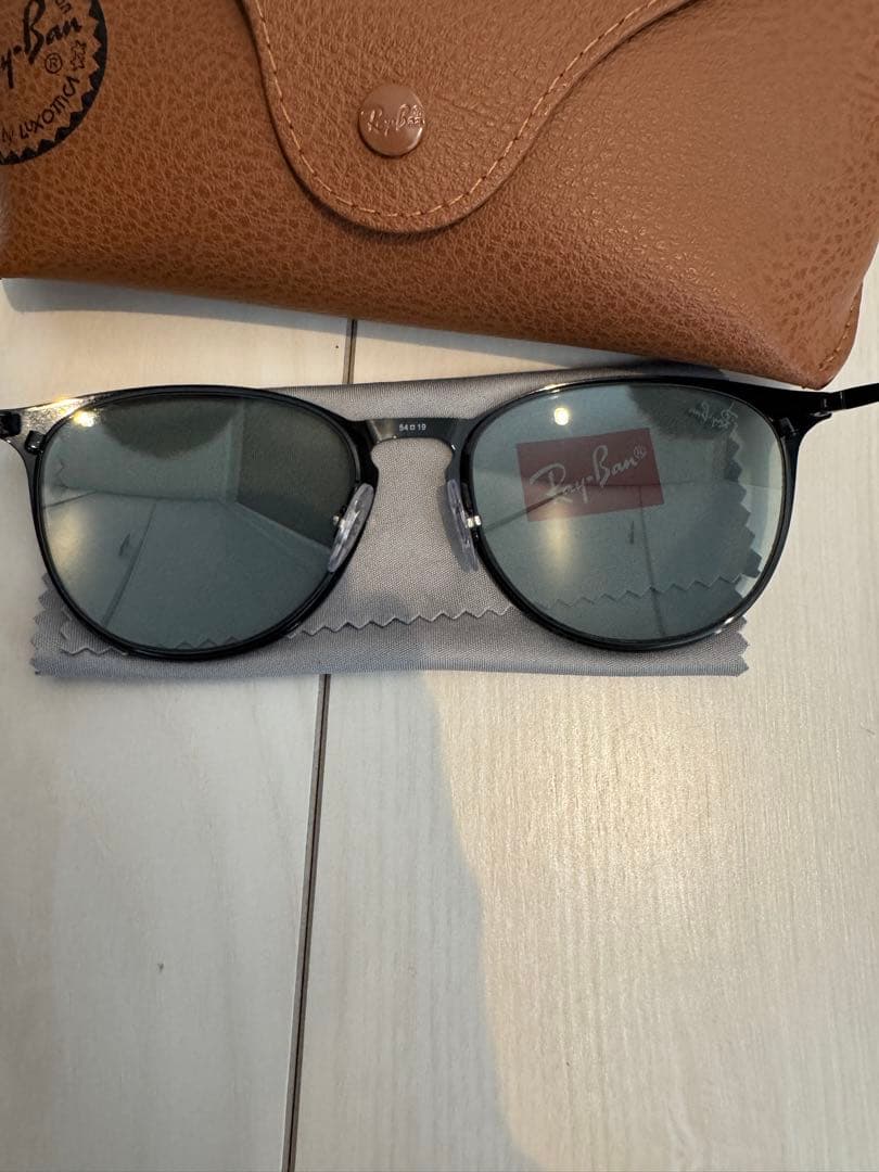 Ray-ban レイバン RB3539 ERIKA L 調光 レンズ