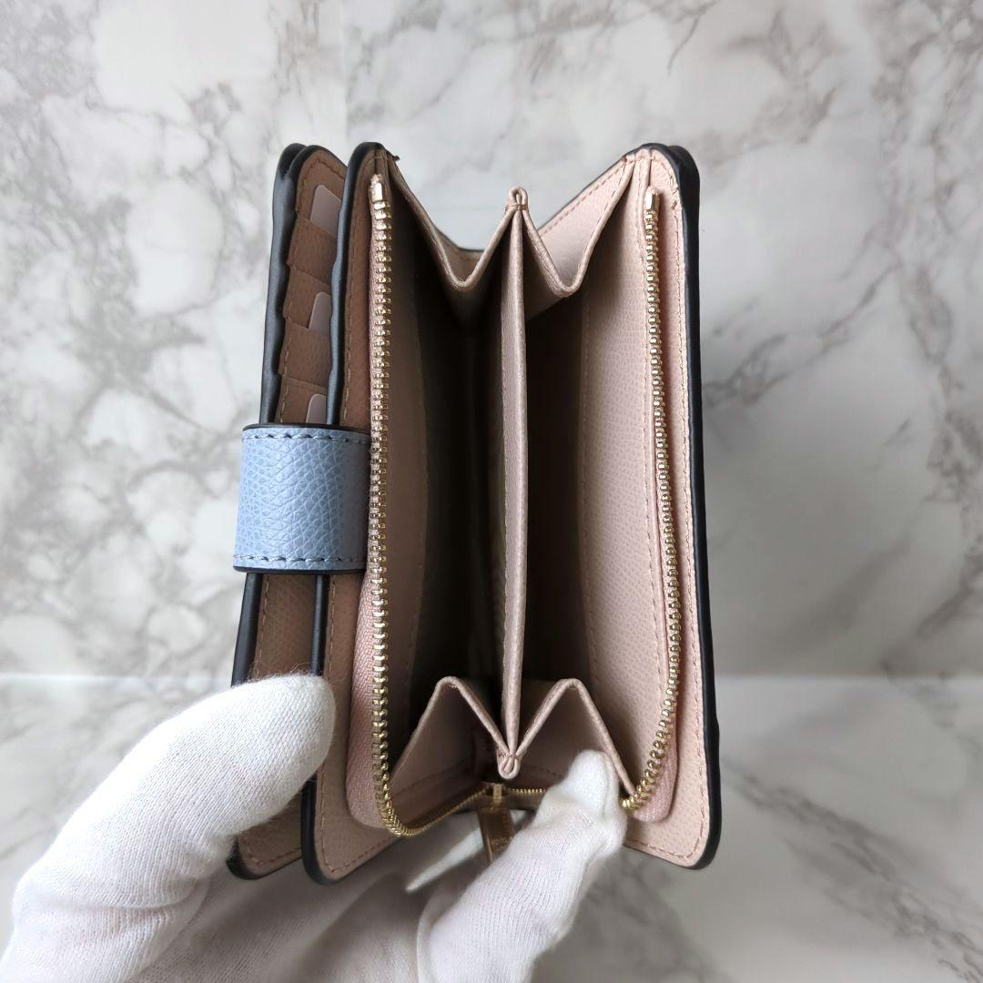 FURLA ライトブルー ピンクベージュ　二つ折り財布　М