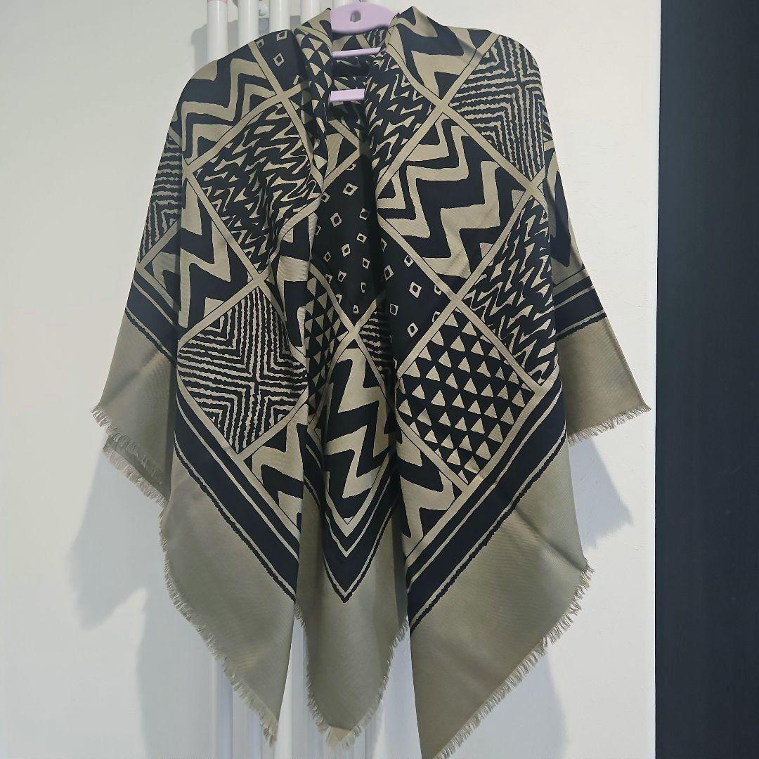 美品 GIVENCHY 大判ストール