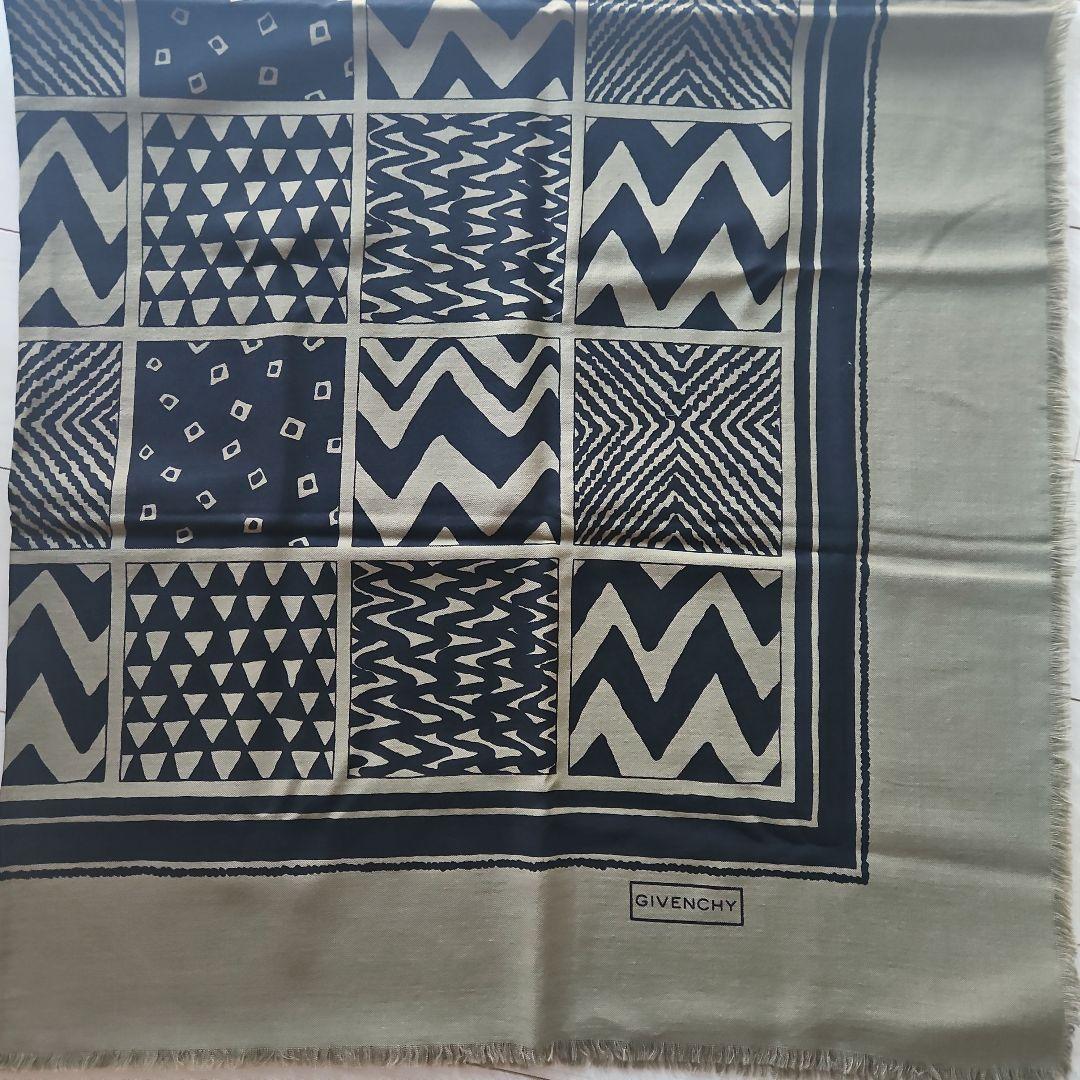 美品 GIVENCHY 大判ストール