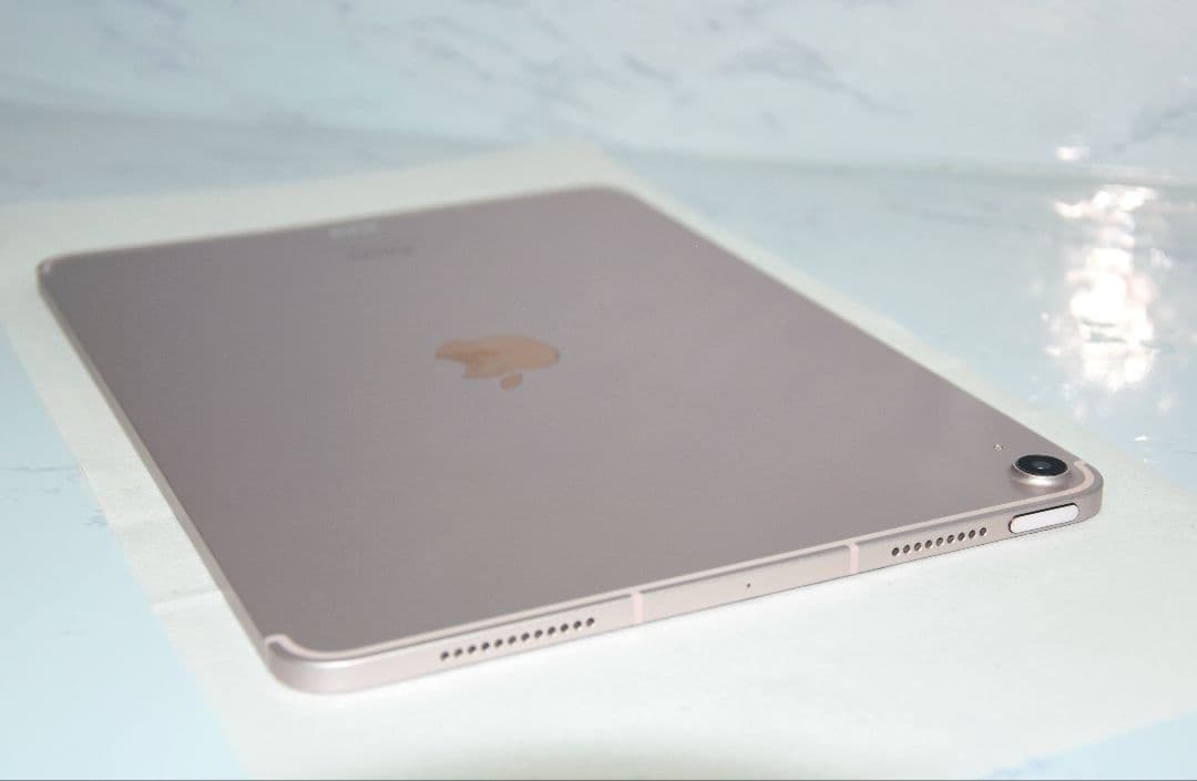 iPad本体 iPad Air 5th Gen, 256GB, Wi-Fi+Cellular