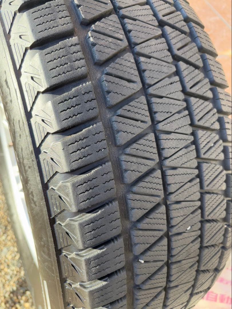 【送料込み】最終処分　ブリヂストン 265/65R17 スタッドレス4本