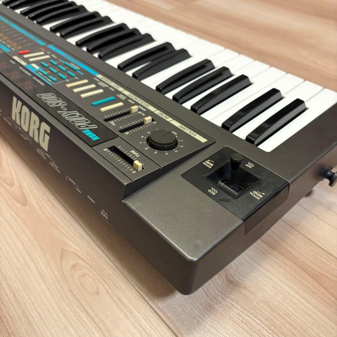 大幅値下げ❗️アナログシンセサイザー　コルグ　KORG POLY-800 レトロ