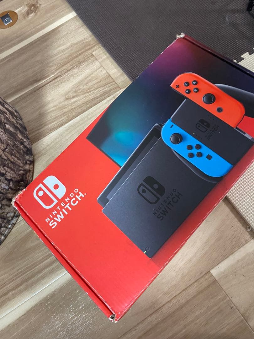 Nintendo Switch ニンテンドースイッチ本体　ネオン②