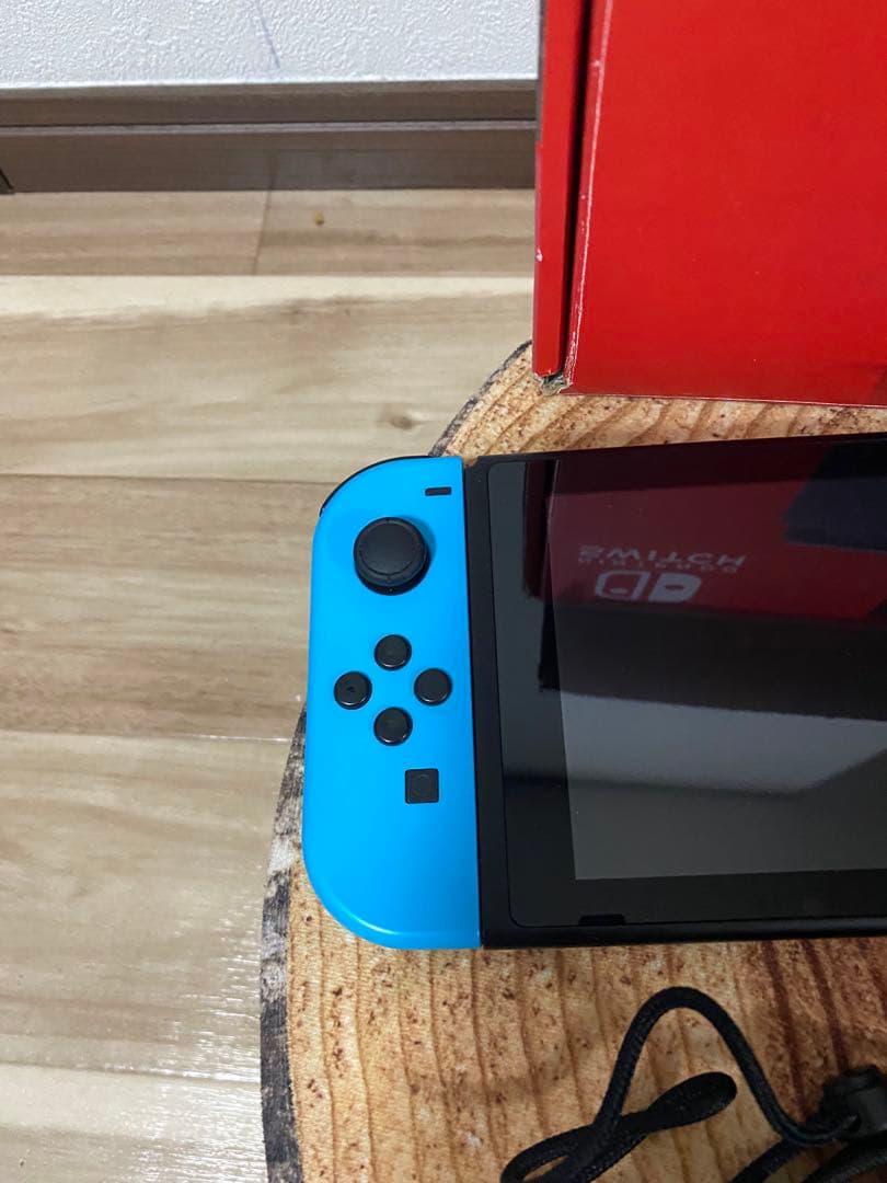 Nintendo Switch ニンテンドースイッチ本体　ネオン②