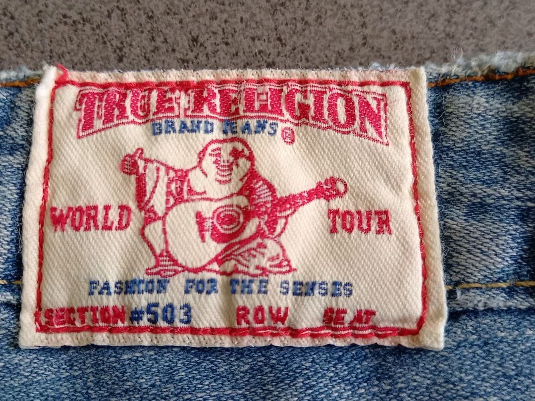 【TRUE RELIGION】ダメージデニムジーンズ　レディース