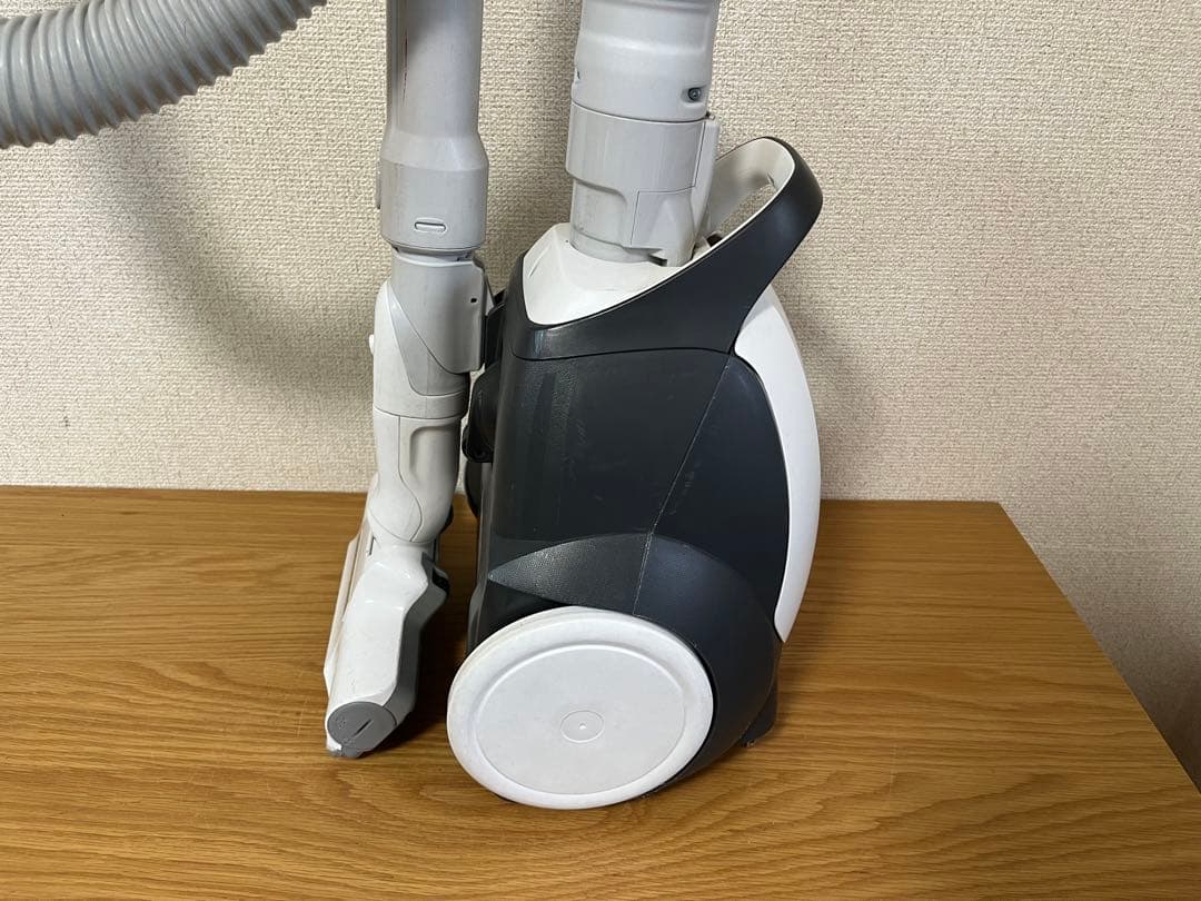 Panasonic 電気掃除機 MC-PKL20A-W【動作確認済】