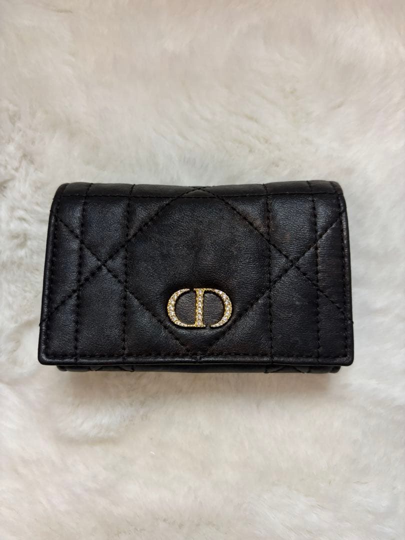 Dior ブラックレザー 二つ折り財布 キルティング