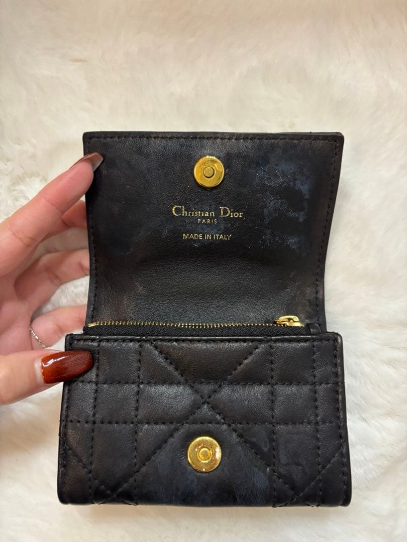 Dior ブラックレザー 二つ折り財布 キルティング