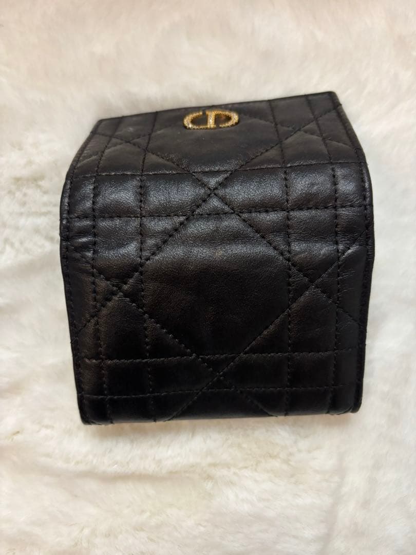 Dior ブラックレザー 二つ折り財布 キルティング