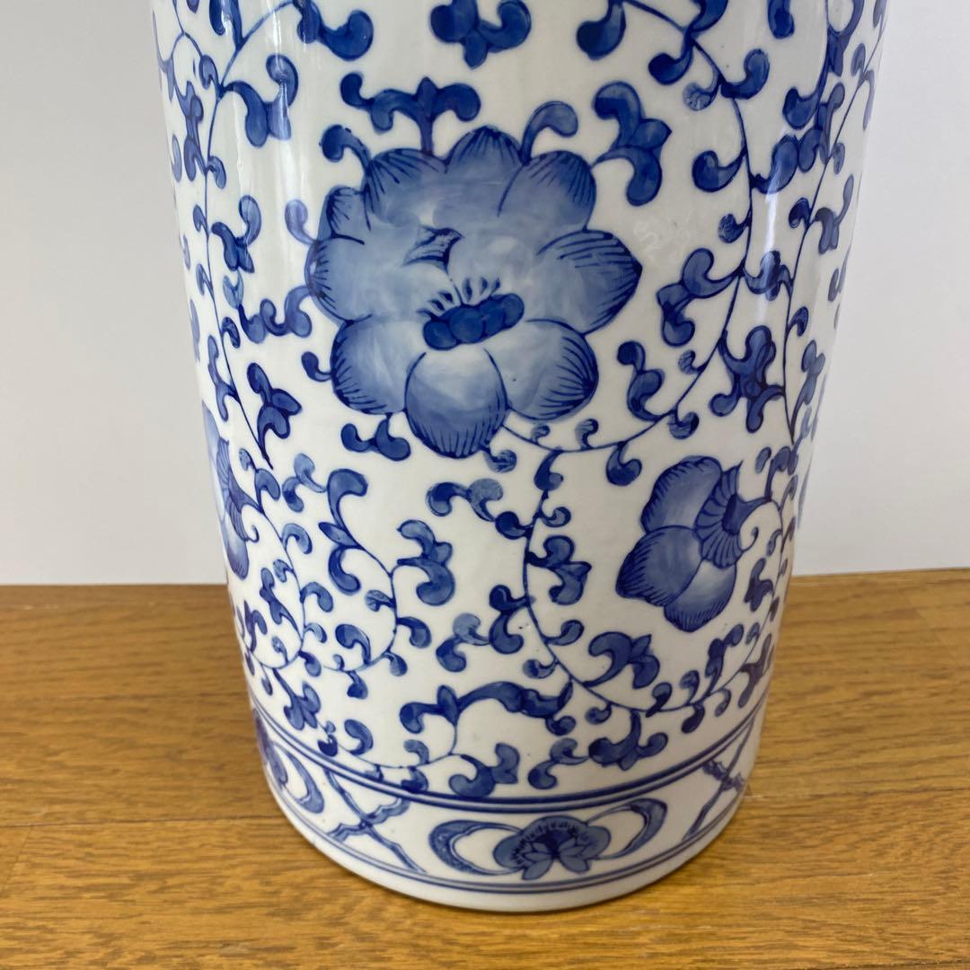染付け　傘立て　唐草　花唐草　1点　花台　オブジェ　ガーデニング 青花