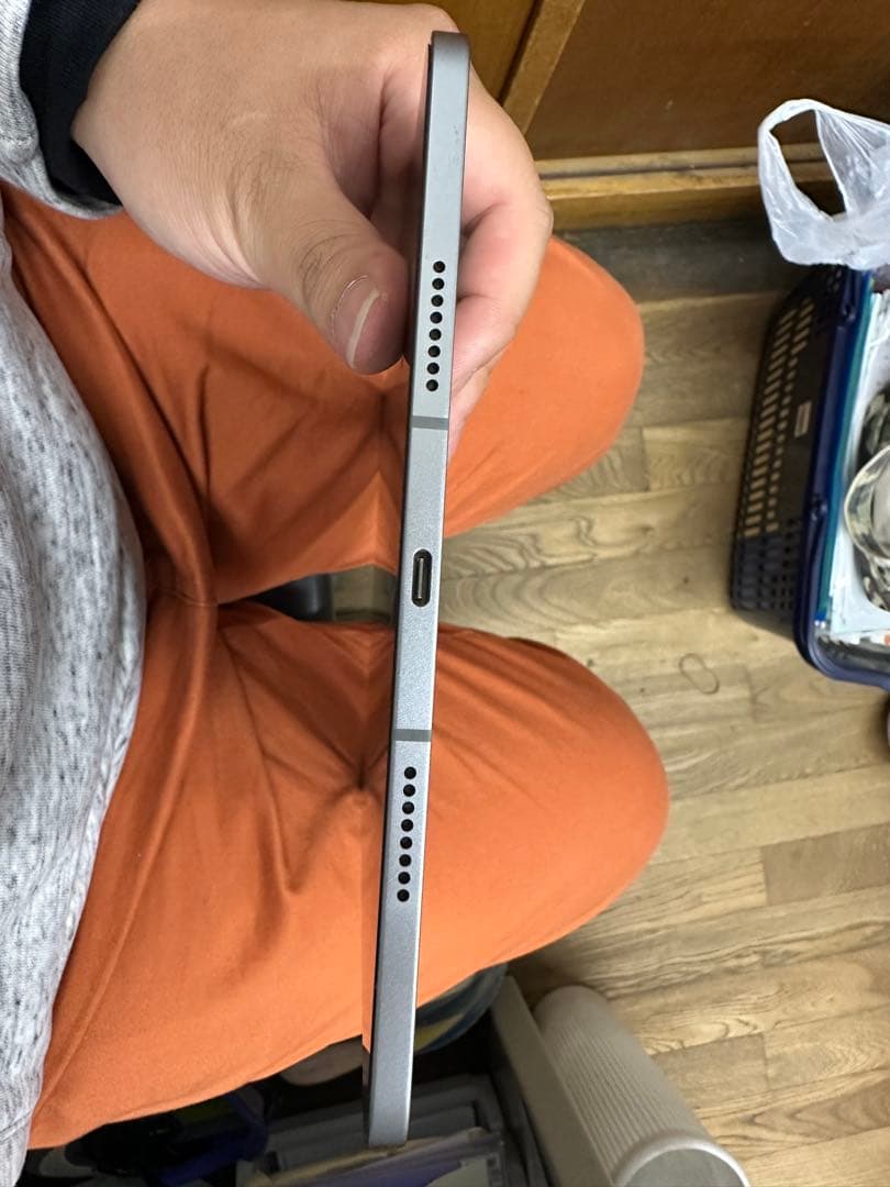 【訳あり】Apple iPad Pro11インチ ダークグレー 第4世代セルラー