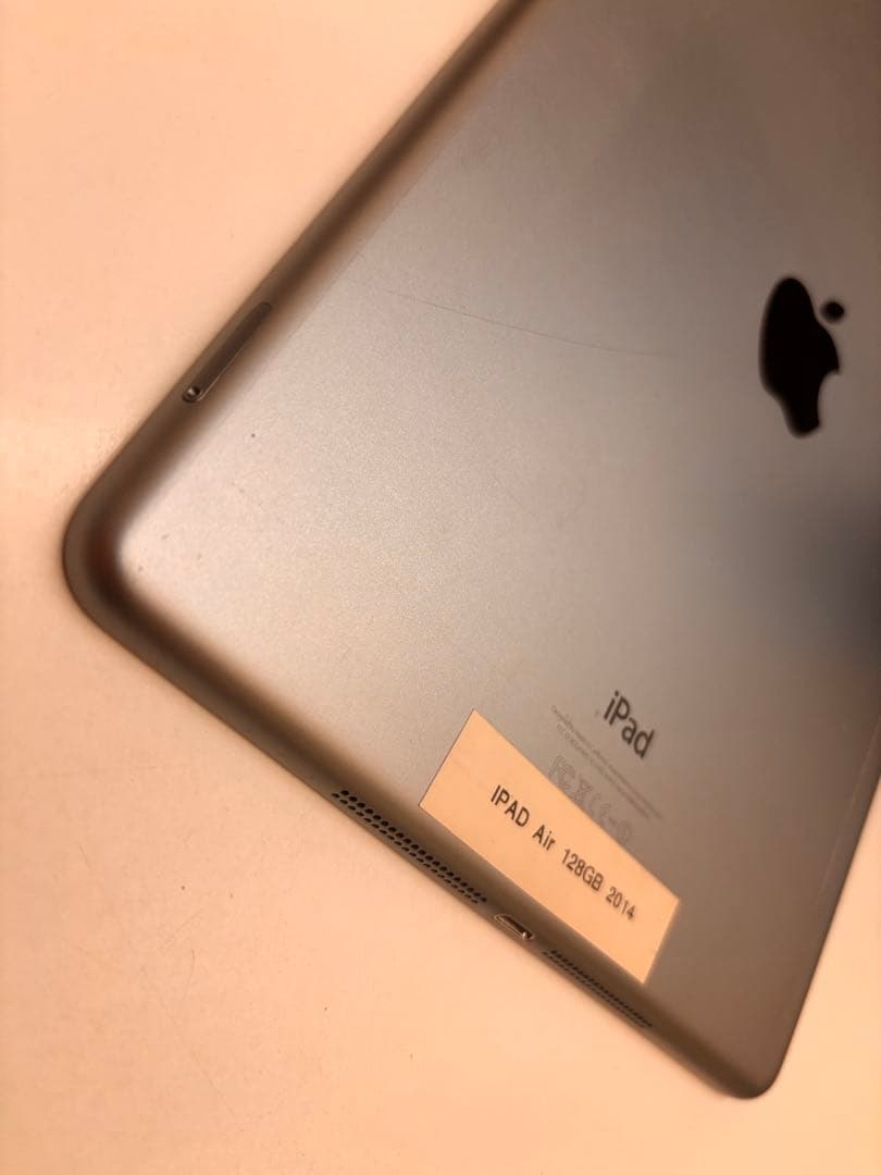 iPad本体 iPad Air 128GB