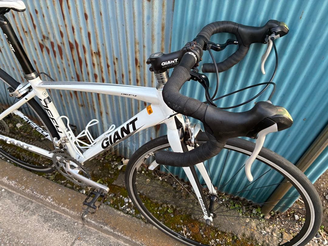 【整備済】アルミロードバイク GIANT Defy3 ホワイト XS 2011年