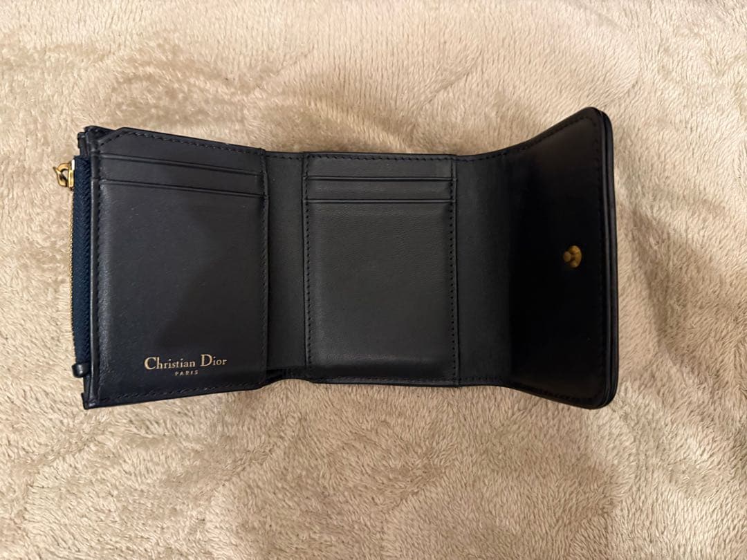 dior 三つ折り財布