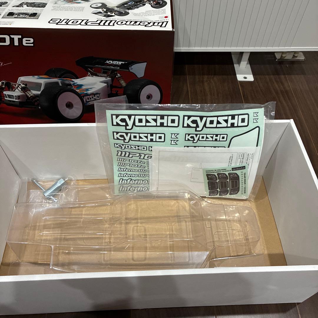 Kyosho Inferno MP10Te 1/8 電動ラジコンカー　未走行品
