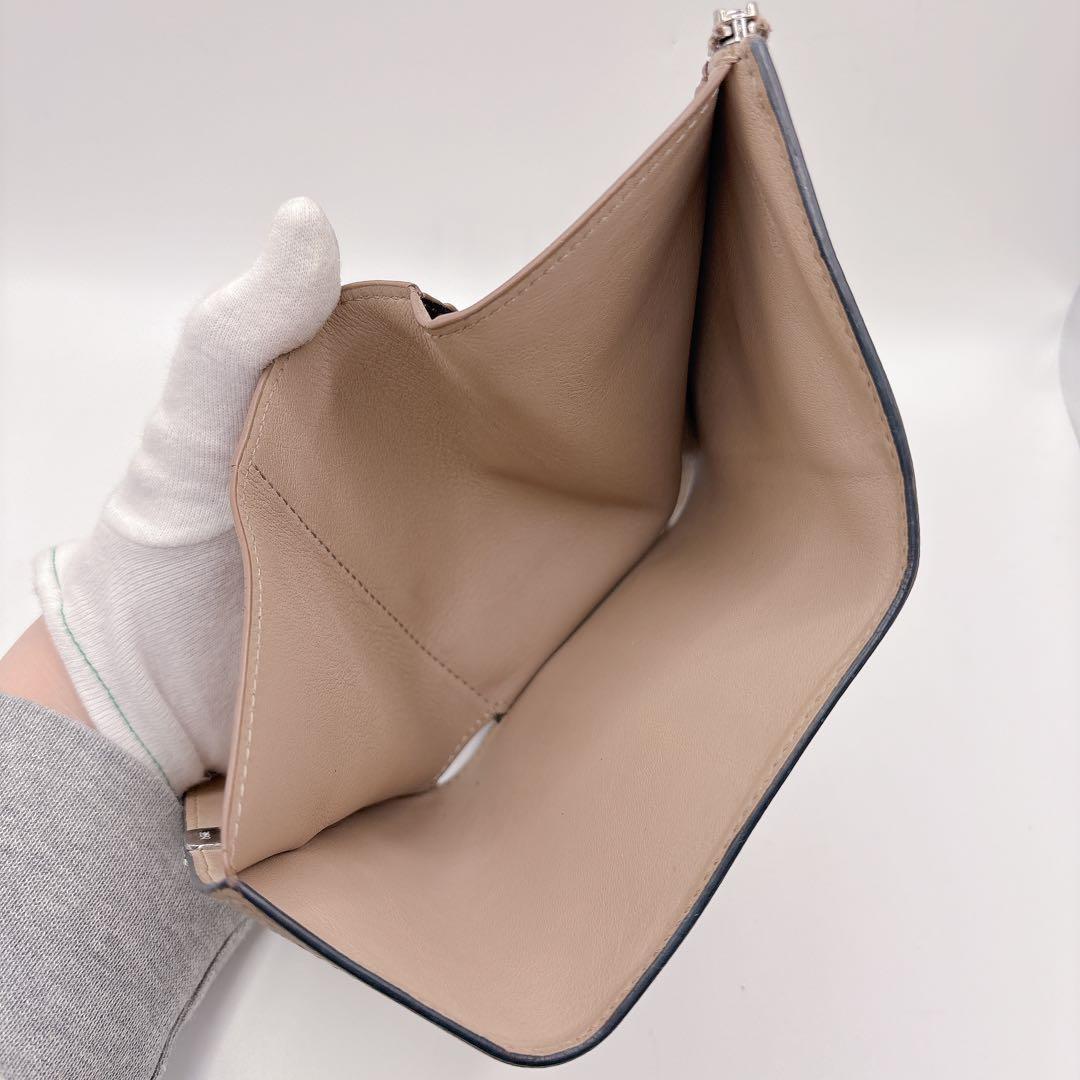 ★*★様 LOEWE ロエベ バーティカルウォレット スモール サンド 現行品