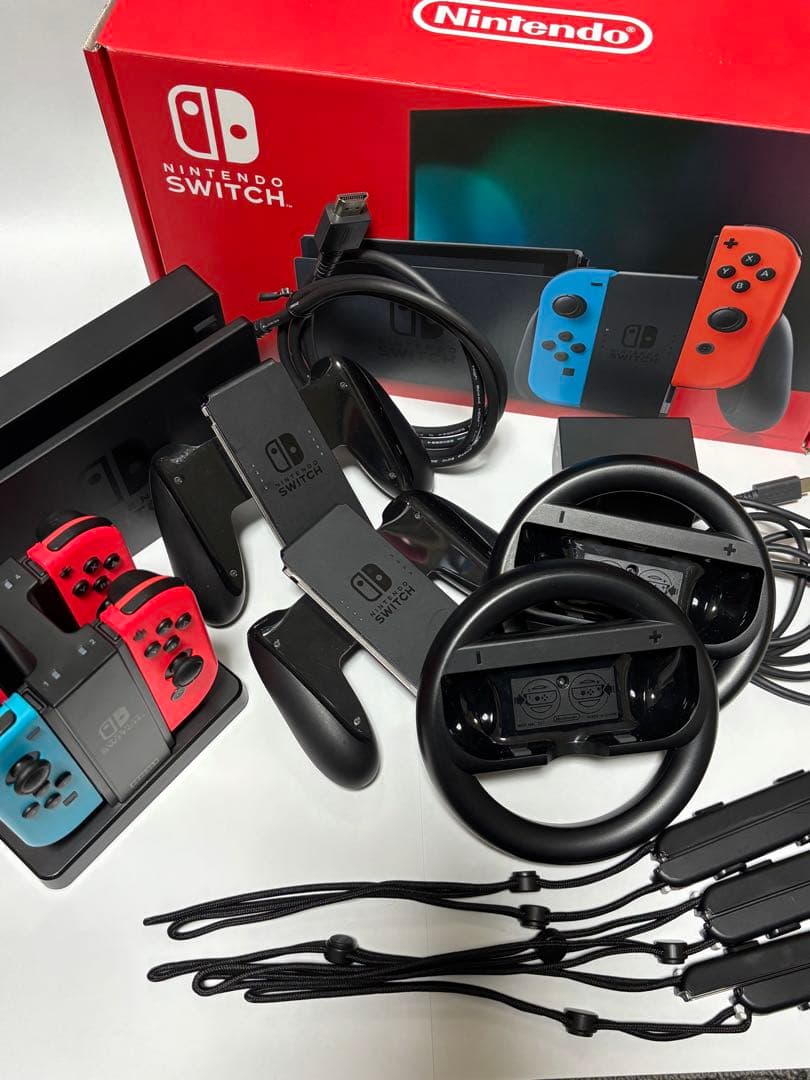 Nintendo Switch 本体 赤/青 + Joy-Con2セット