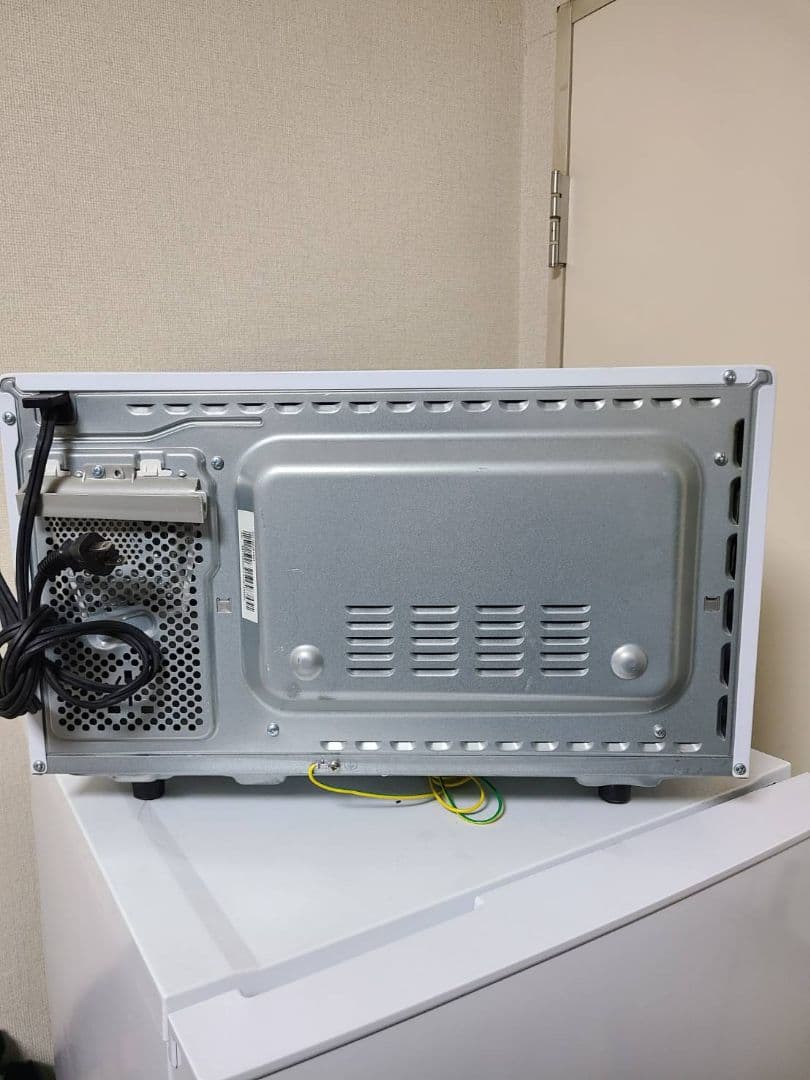 ペ*ン様 TOSHIBA 電子レンジ ER-V18 ホワイト　2022年製　動作