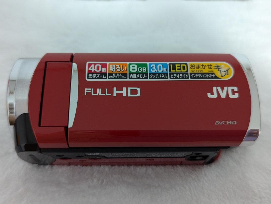 美品　JVC FULL HD ビデオカメラ、３点セット