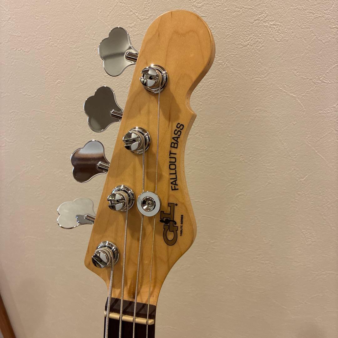 ベース G&L Tribute Series Fallout Bass
